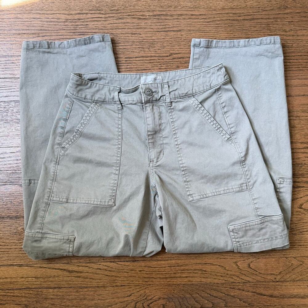 Universal Thread High Rise Army Green Barrel Cargo Pants Size 4